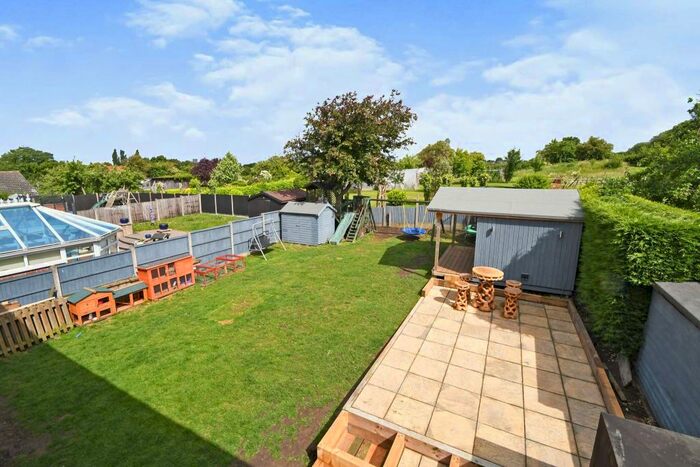 4 Bedroom Detached House For Sale In Lincoln Road, Fenton, Lincoln, LN1