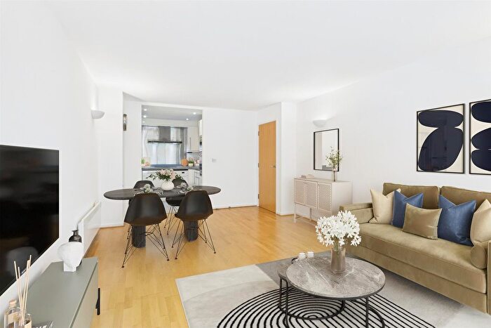 2 Bedroom Flat To Rent In The Grainstore, Western Gateway, E16