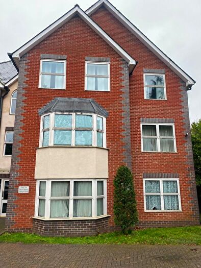 2 Bedroom Terraced House To Rent In Dean House, Flat, RG1