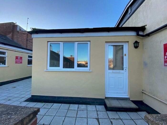 1 Bedroom Apartment To Rent In High Street, Gorleston, NR31