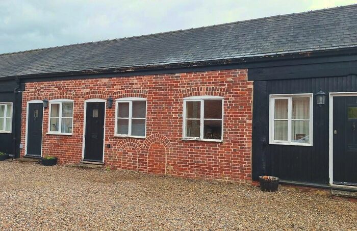 2 Bedroom Terraced House To Rent In Model Farm, IP14