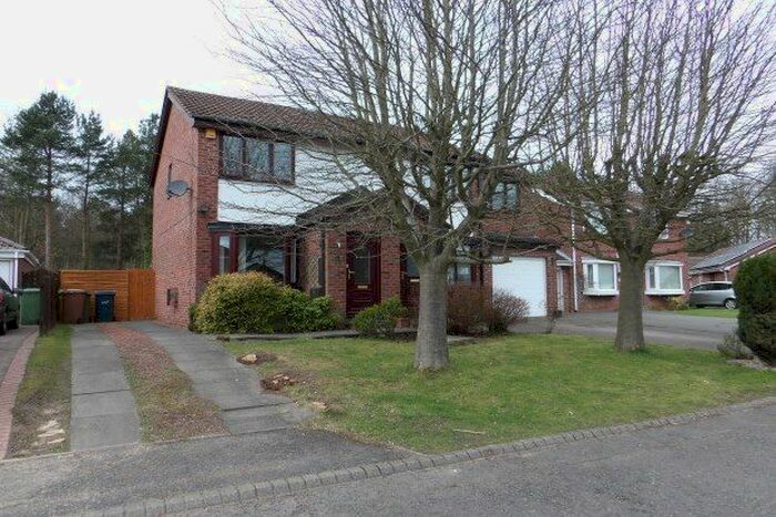 2 Bedroom Property To Rent In Blackcap Close, Washington, NE38