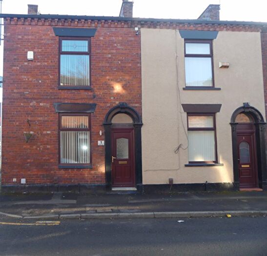 2 Bedroom Terraced House To Rent In Henthorn Street, Shaw, Oldham, OL2