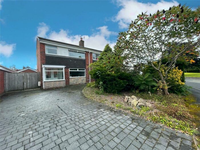 3 Bedroom Semi-Detached House For Sale In Hewitt Grove, Wincham, Northwich, Cheshire, CW9