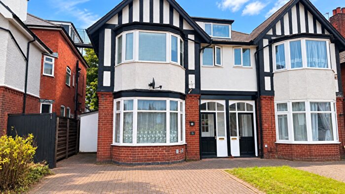 1 Bedroom Apartment To Rent In Fountain Road, Edgbaston, B17