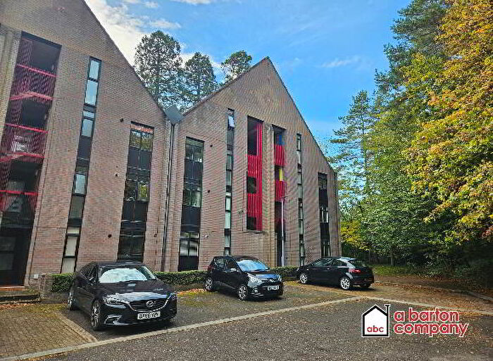 2 Bedroom 1st Floor Apartments For Sale In The Cedars, Newtownabbey, BT37