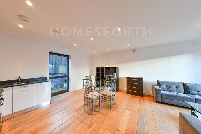 2 Bedroom Flat To Rent In Zahra House, Harrow Road, Kensal Green, NW10
