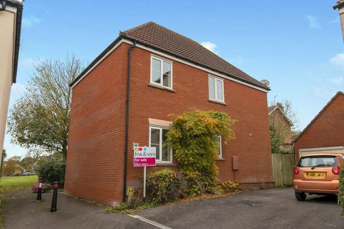 3 Bedroom Detached House For Sale In Rackfield Drive, Hemyock, Cullompton EX15