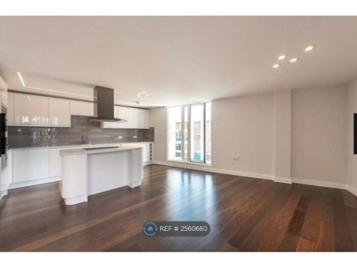 2 Bedroom Flat To Rent In Dray House, London, N1