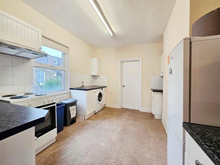 1 Bedroom Flat To Rent In William Road, Wimbledon, SW19