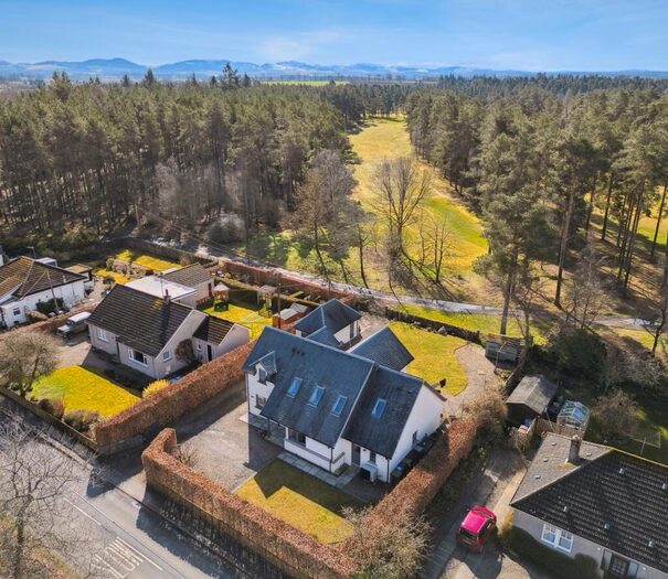 4 Bedroom Detached House To Rent In Golf Course Road, Blairgowrie, Perthshire, PH10