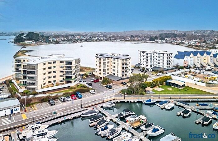 2 Bedroom Flat For Sale In Salterns Way, Lilliput, Poole, Dorset, BH14