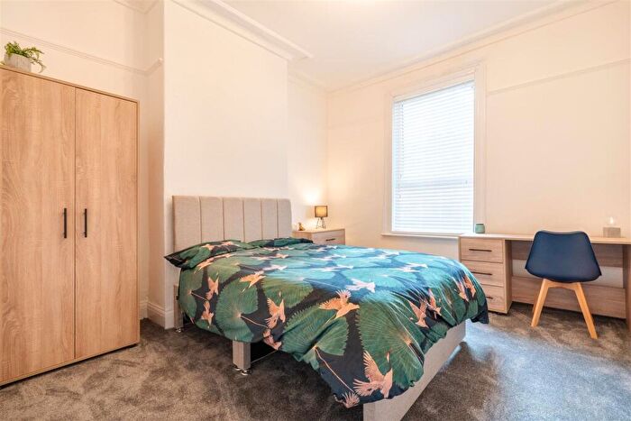 6 Bedroom House To Rent In Brunswick Street, Broomhall, Sheffield, S10