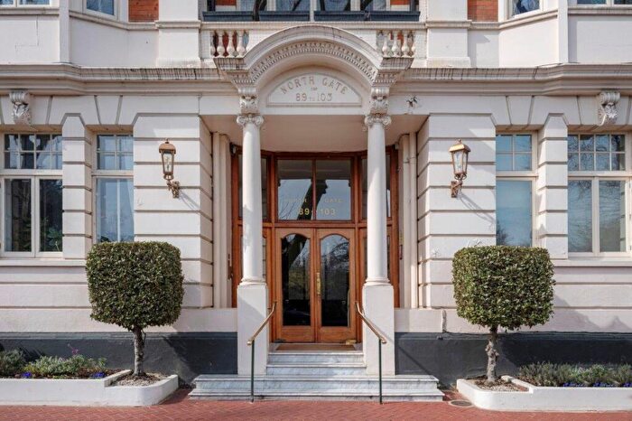5 Bedroom Apartment For Sale In North Gate, Prince Albert Road, St John's Wood, NW8