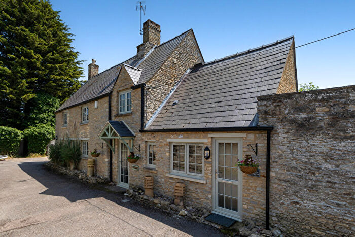 4 Bedroom Detached House For Sale In The Rookery, Kidlington, OX5