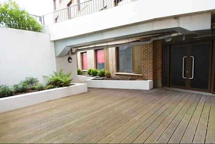 Studio To Rent In New Cross Road, London, SE14