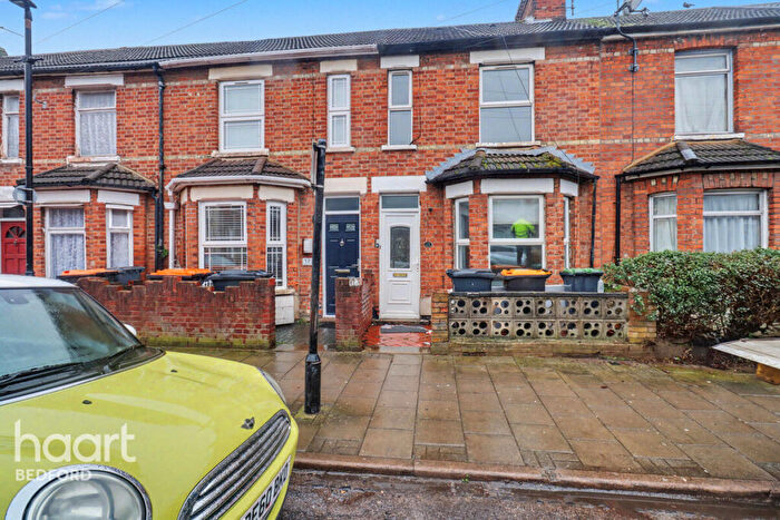 3 Bedroom Terraced House To Rent In Coventry Road, Bedford, MK40