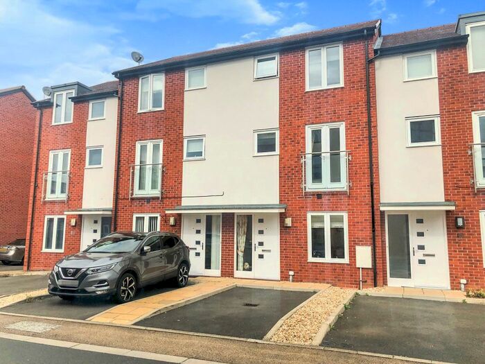 Houses for sale in StourportonSevern, Worcestershire