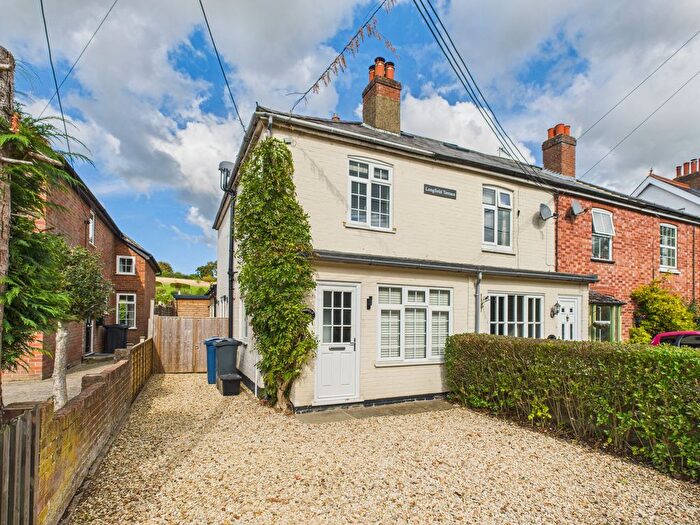 2 Bedroom End Of Terrace House For Sale In Longfield Terrace, Nags Head Lane, Great Missenden, HP16
