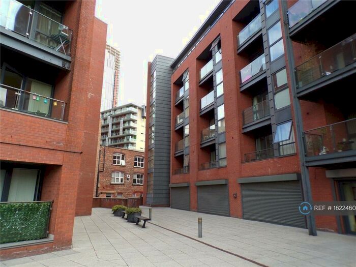 2 Bedroom Penthouse To Rent In Quebec Building, Salford, M3