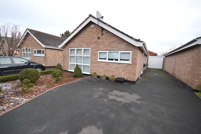 2 Bedroom Detached Bungalow To Rent In Sandon Cresent, Little Neston, CH64