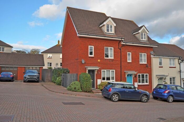 3 Bedroom Terraced House To Rent In Modern Town-House, Ridgeway Place, Newport, NP20