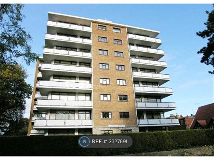 2 Bedroom Flat To Rent In Bath Road, Bournemouth, BH1