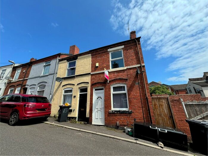 2 Bedroom Property To Rent In Lloyd Street, Dudley, DY2