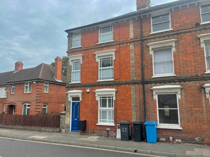2 Bedroom Flat To Rent In Anglesea Road, Ipswich, IP1