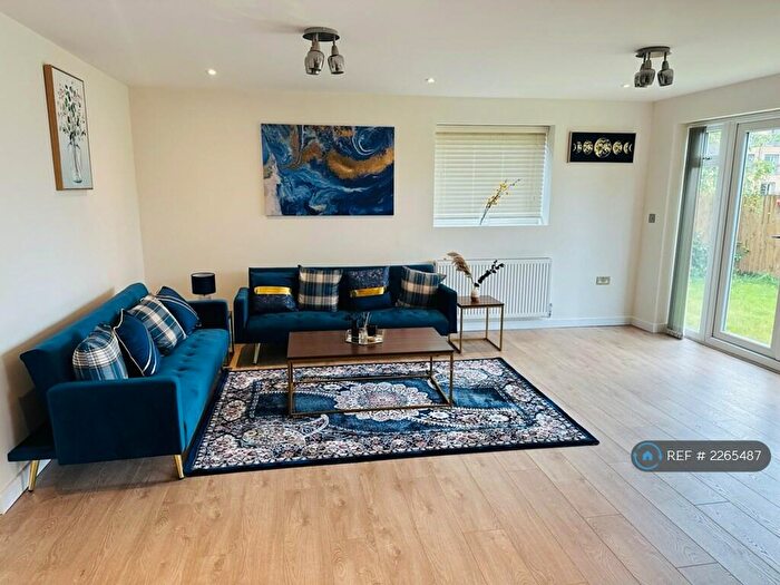 4 Bedroom Semi-Detached House To Rent In St. Catherines Close, Birmingham, B15