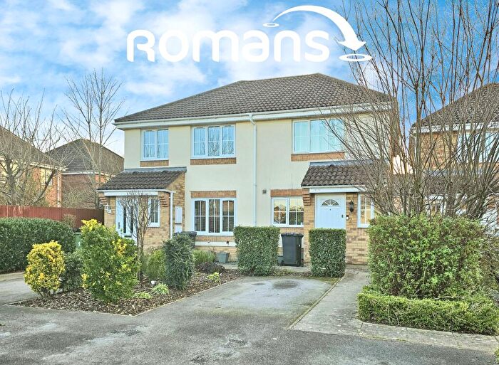 2 Bedroom House To Rent In Belfry Square, Beggarwood, Basingstoke, RG22