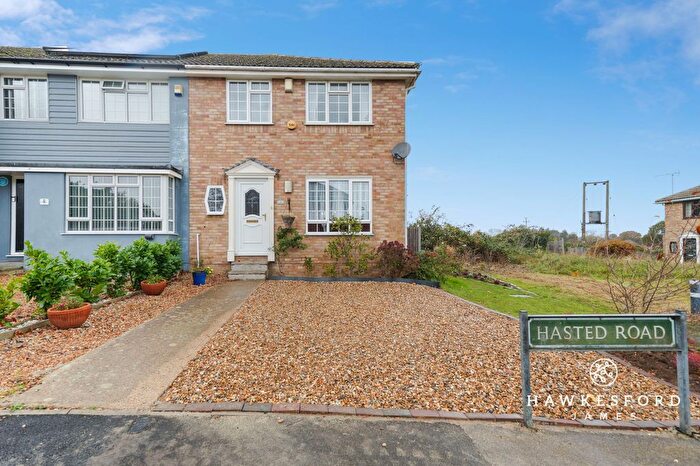 3 Bedroom End Of Terrace House For Sale In Hasted Road, Newington, ME9