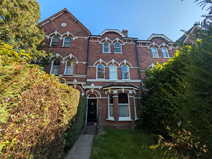 9 Bedroom Terraced House To Rent In Clifton Hill, Exeter, EX1