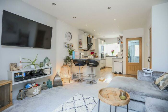 2 Bedroom Semi-Detached House To Rent In Berwick Drive, Burnley, BB12