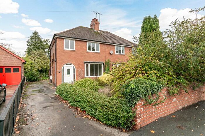 2 Bedroom Semi-Detached House For Sale In High Street, South Milford, Leeds, LS25