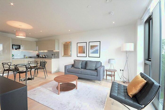1 Bedroom Flat To Rent In St Gabriel Walk, Elephant And Castle, SE1
