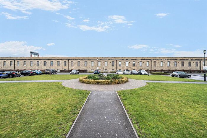 1 Bedroom Flat For Sale In St. Georges Walk, Gosport, PO12