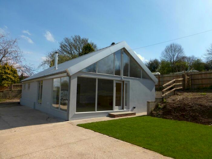 3 Bedroom Detached Bungalow To Rent In Kings Somborne, SO20