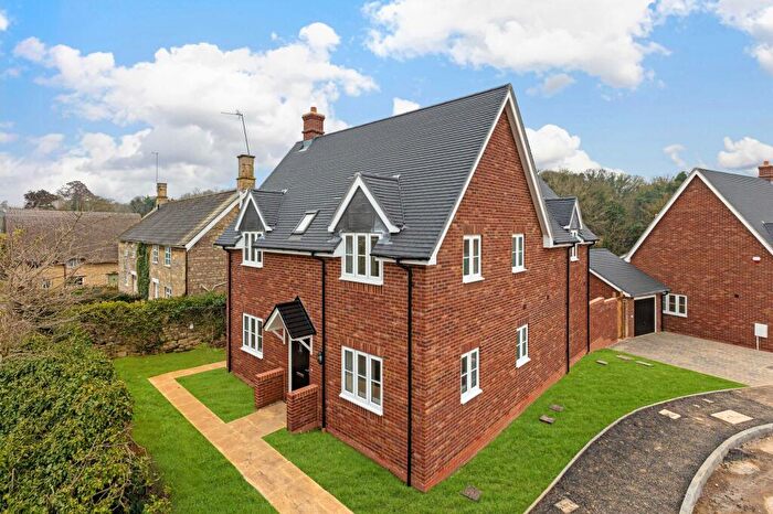 4 Bedroom Detached House For Sale In Weldon, NN17
