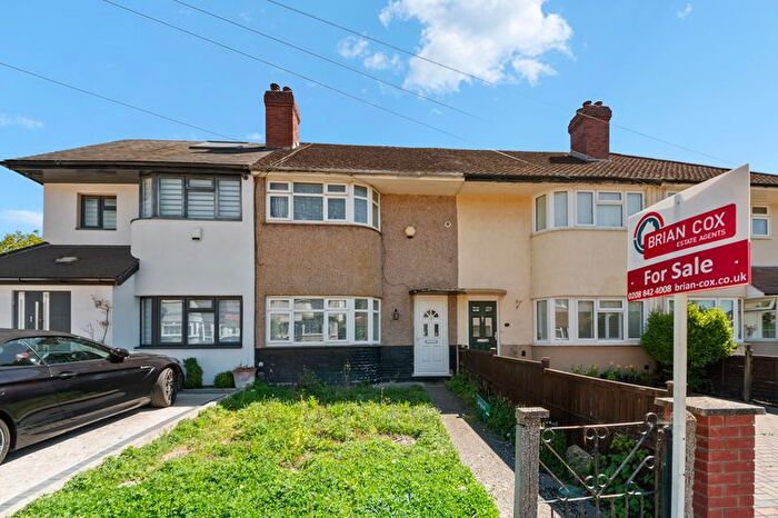 2 Bedroom Terraced House For Sale In Girton Close, Northolt, UB5