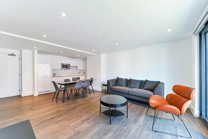 2 Bedroom Apartment To Rent In Hawkins & George, Bristol Bristol, BS1