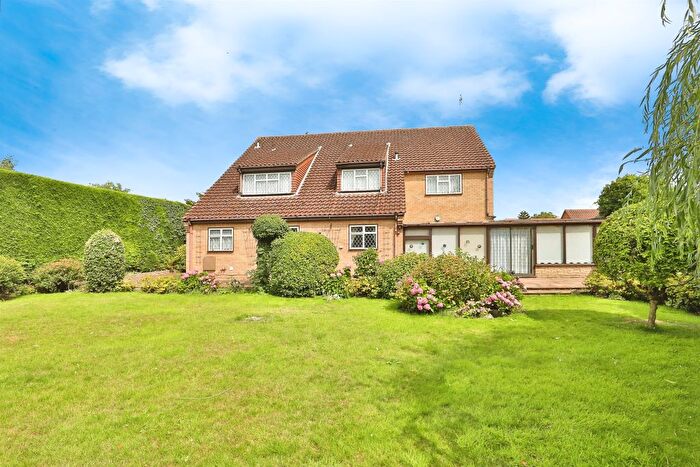 5 Bedroom Detached House For Sale In Theatre Street, Swaffham, PE37