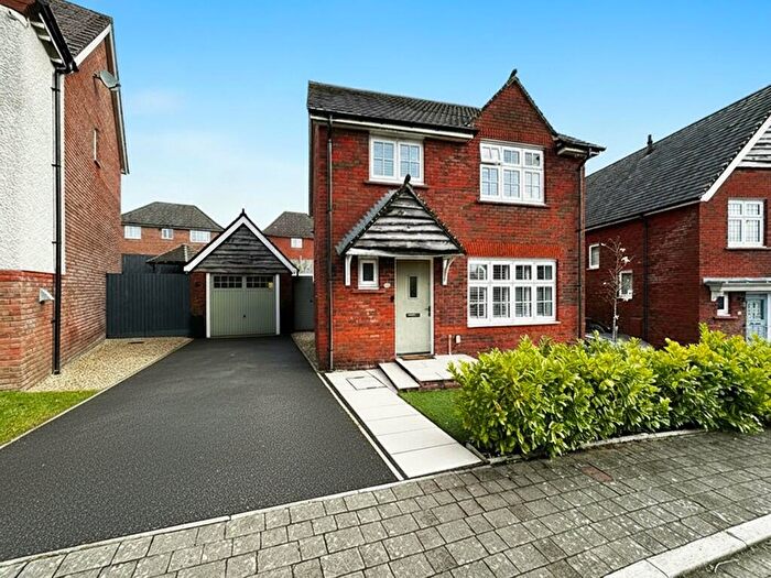 4 Bedroom Detached House For Sale In Brambling Crescent, Cwm Calon, CF82