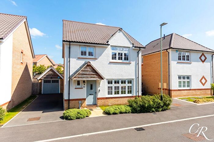 4 Bedroom Detached House For Sale In Burnet Drive, Cheltenham, GL53