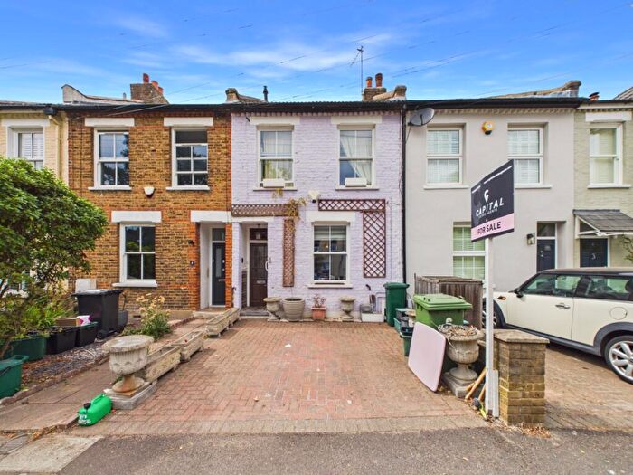 3 Bedroom Terraced House For Sale In Martins Road, Bromley, BR2