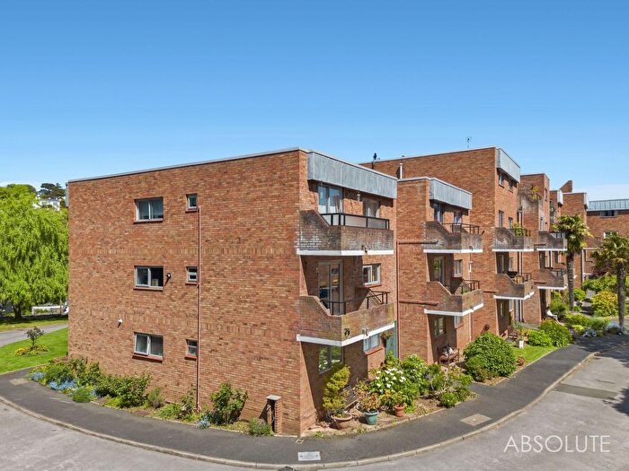 2 Bedroom Flat For Sale In St. Marks Road, Meadwood St. Marks Road, TQ1