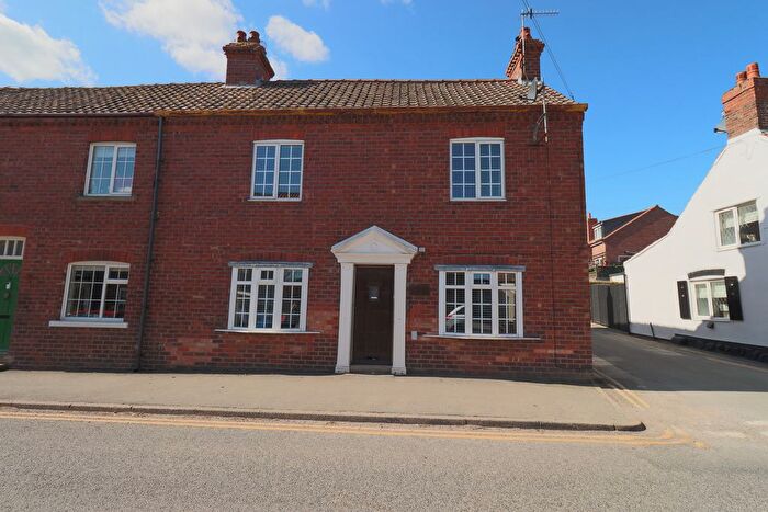 3 Bedroom Semi-Detached House For Sale In Bridlington Street, Hunmanby, YO14