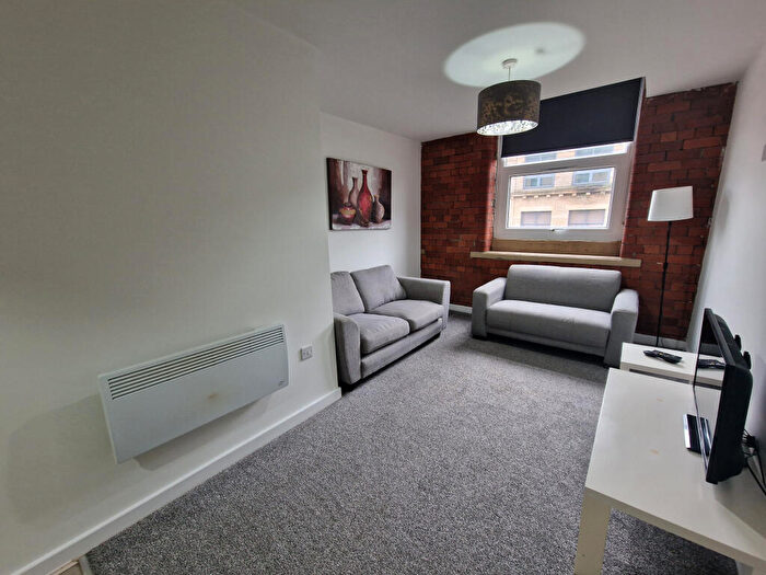2 Bedroom Apartment To Rent In Canal Road, City Centre, Bradford, BD1