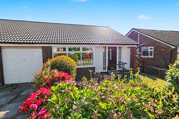 3 Bedroom Semi-Detached Bungalow To Rent In Windsor Road, Ashton-In-Makerfield, WN4