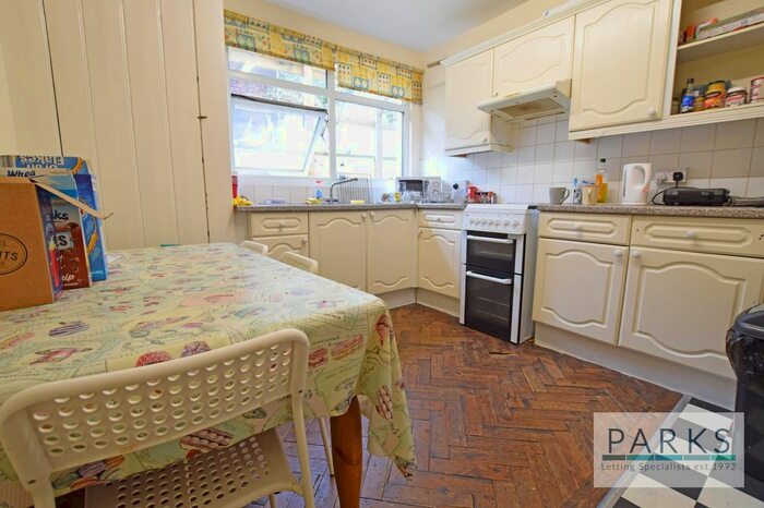5 Bedroom End Of Terrace House To Rent In Hollingbury Road, Brighton, East Sussex, BN1